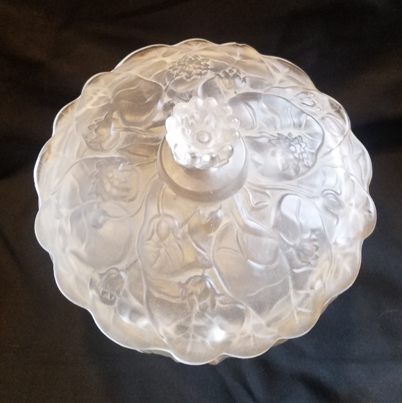Fenton Water Lily Satin Glass Footed Candy Dish - Picture 5 of 16